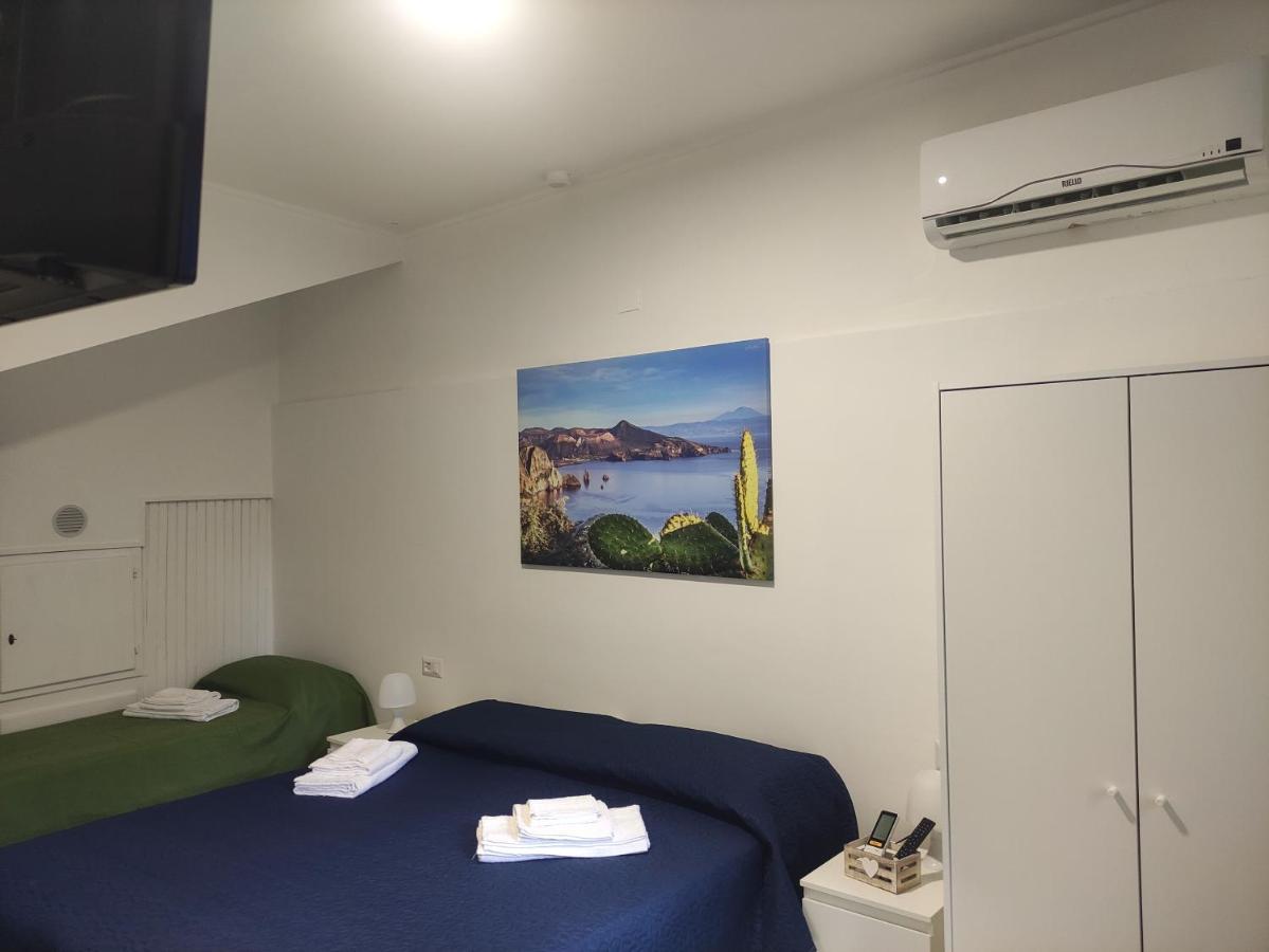 La Casetta Di Elia Lipari  Eksteriør billede