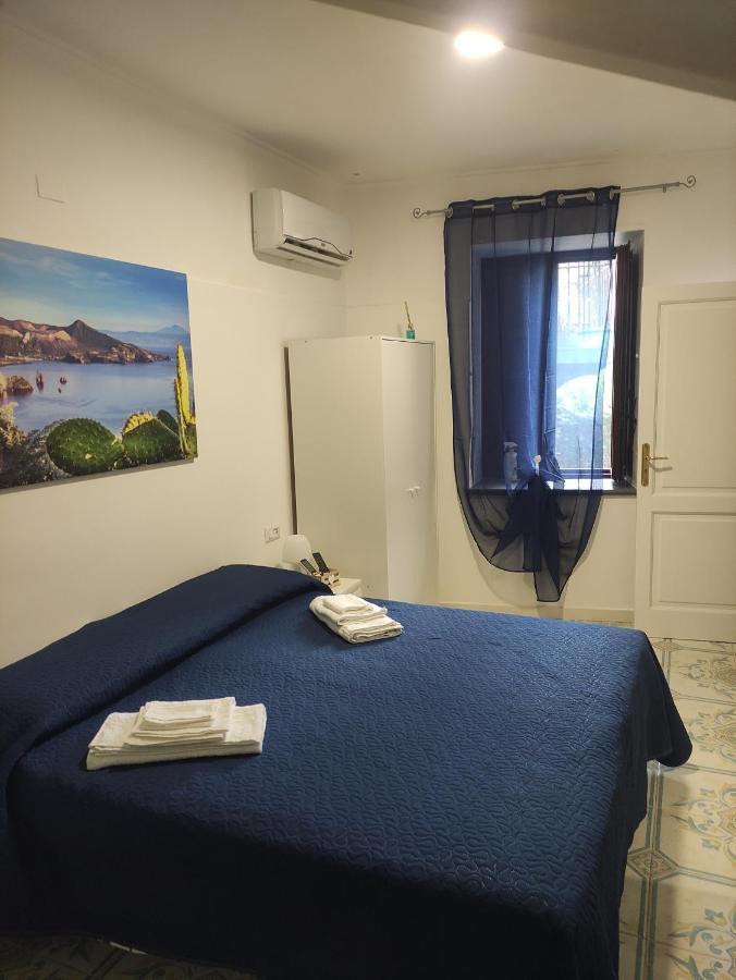 La Casetta Di Elia Lipari  Eksteriør billede
